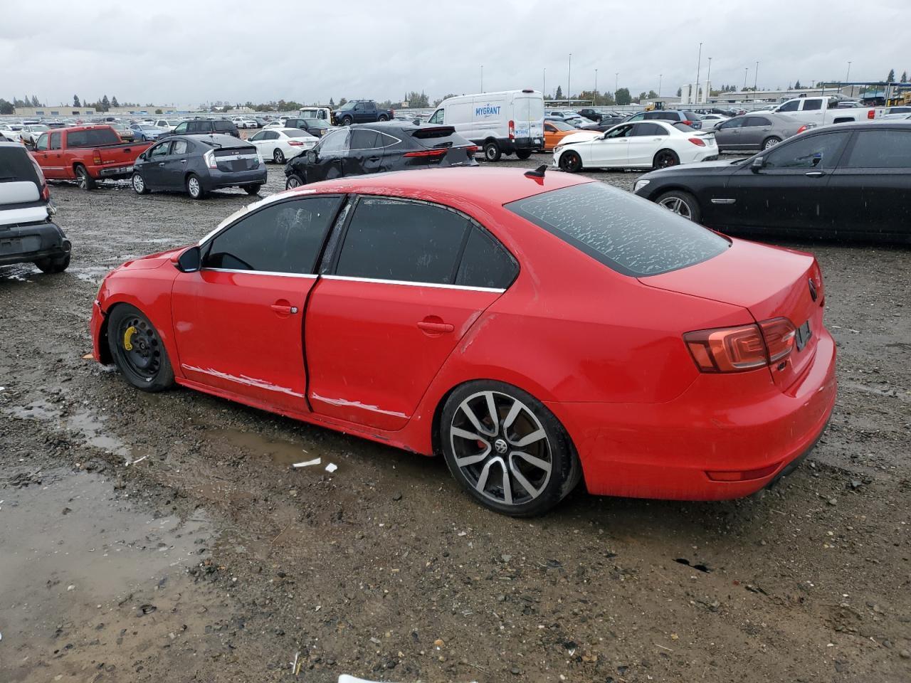 2012 VOLKSWAGEN JETTA