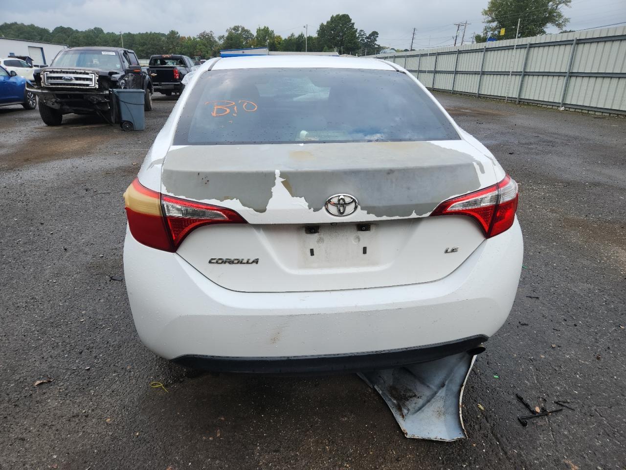 2015 TOYOTA COROLLA