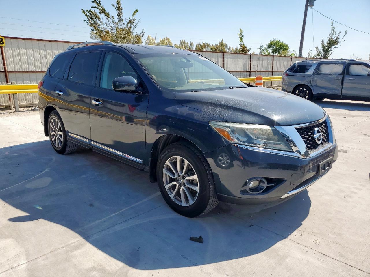 2014 NISSAN PATHFINDER
