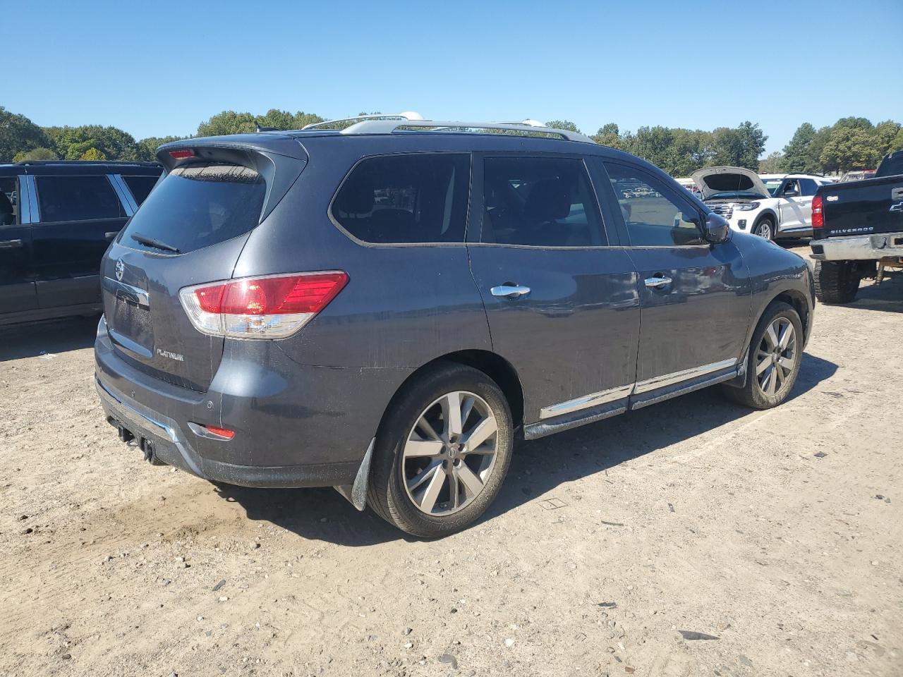 2013 NISSAN PATHFINDER