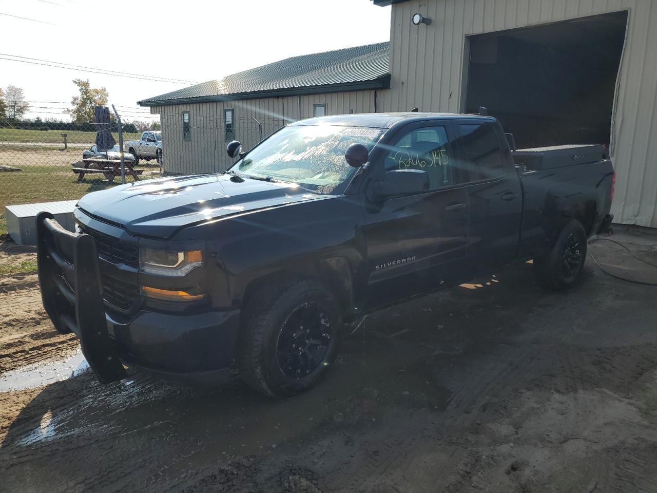 2018 CHEVROLET Silverado