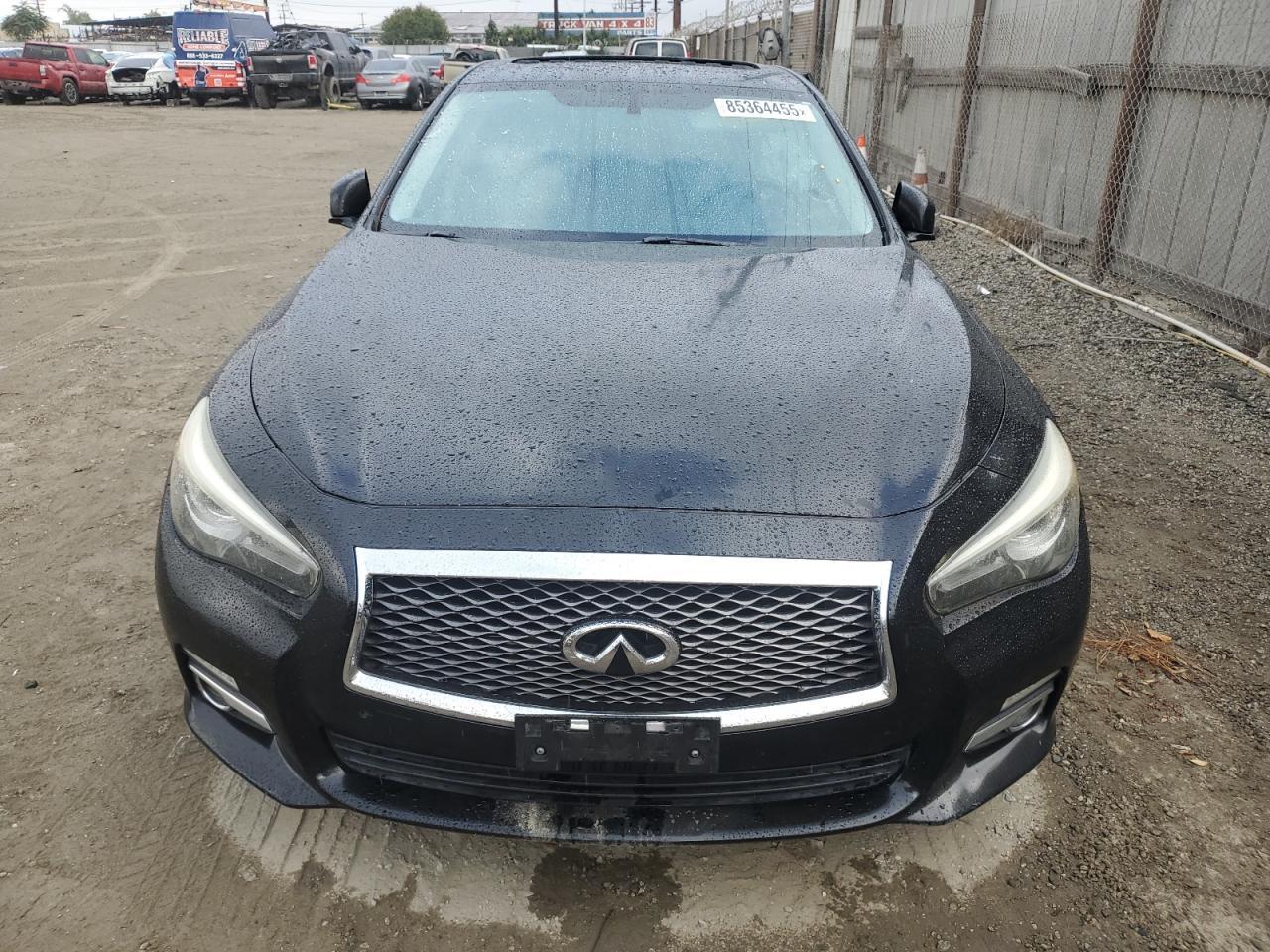 2016 INFINITI Q50