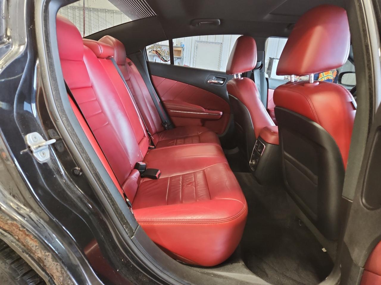 2011 DODGE CHARGER