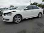 2013 VOLKSWAGEN Passat