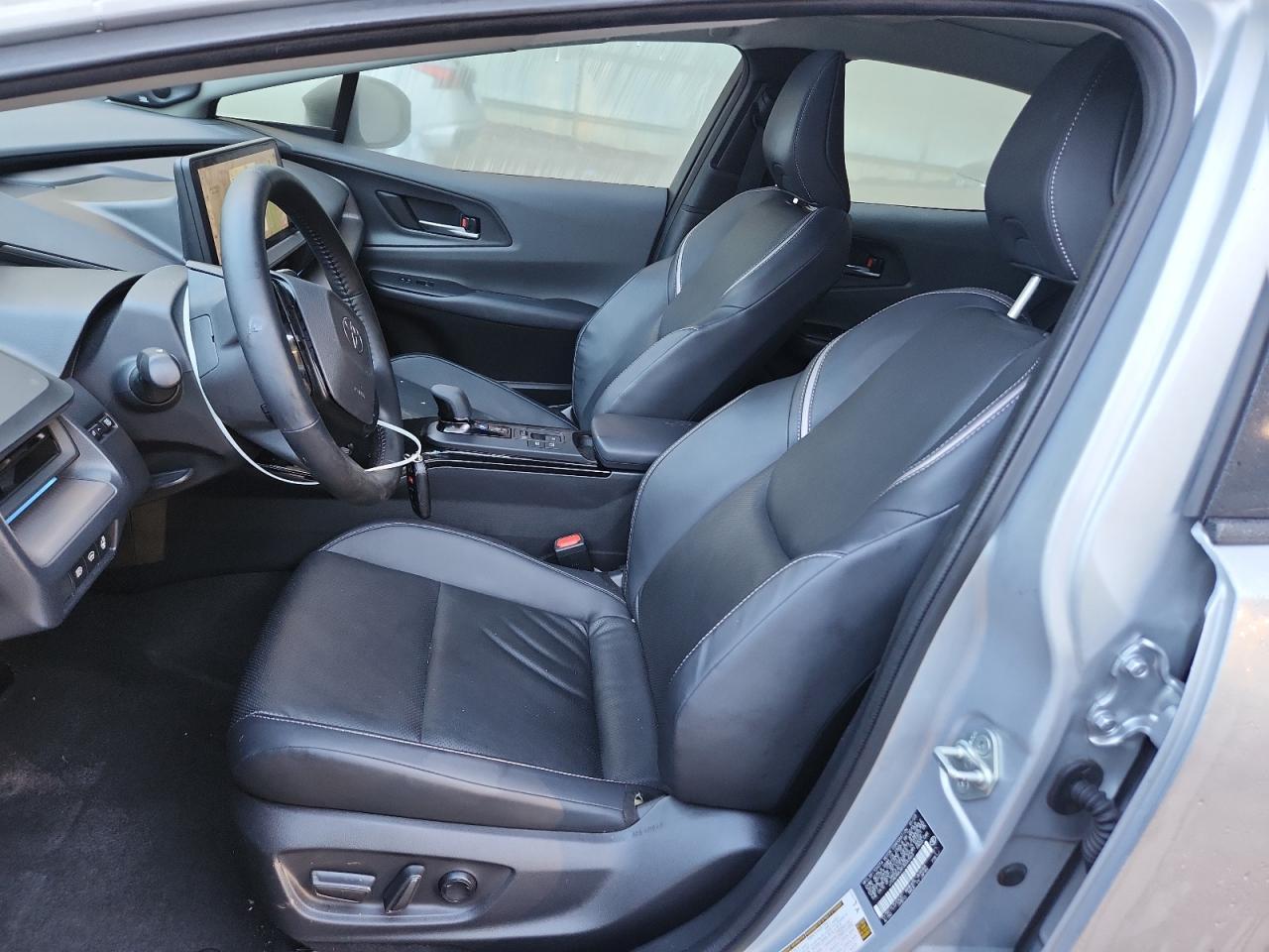 2023 TOYOTA PRIUS
