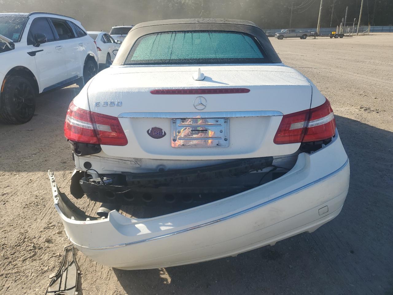 2012 MERCEDES-BENZ E-Class