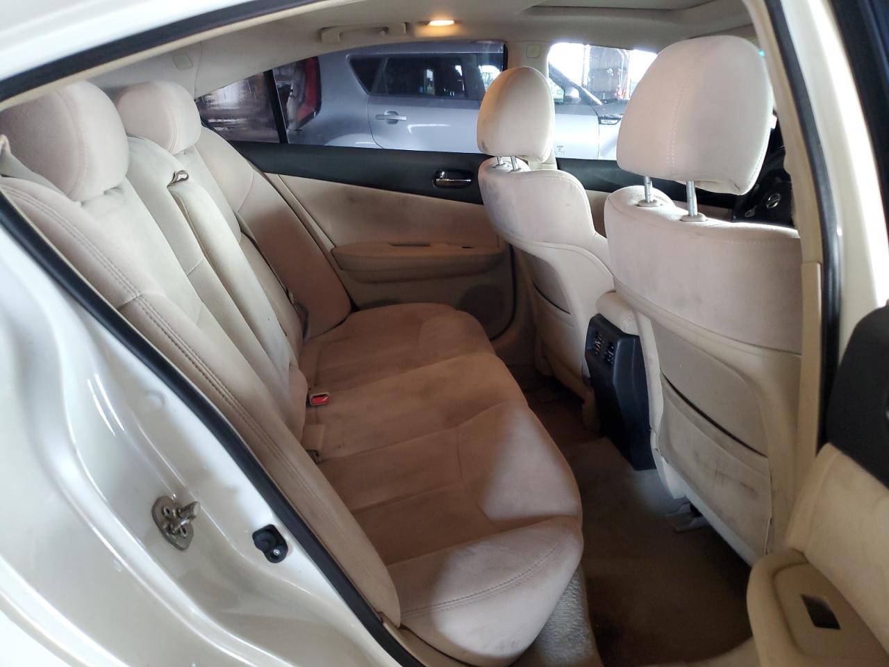 2014 NISSAN Maxima