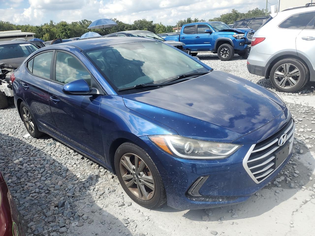 2017 HYUNDAI ELANTRA