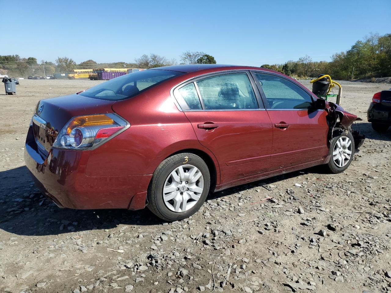 2011 NISSAN ALTIMA