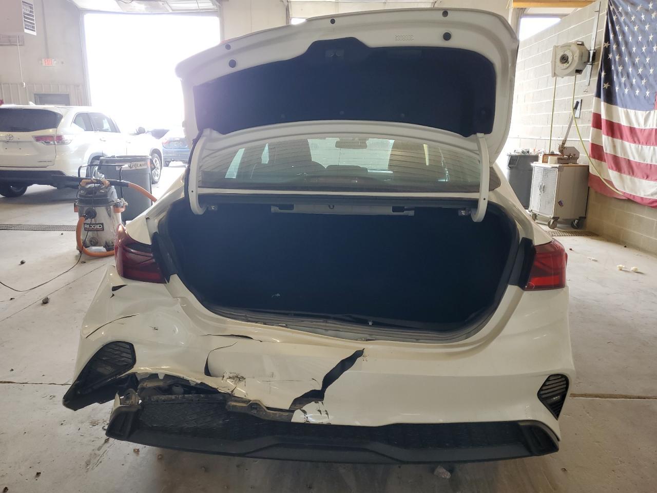 2023 KIA FORTE