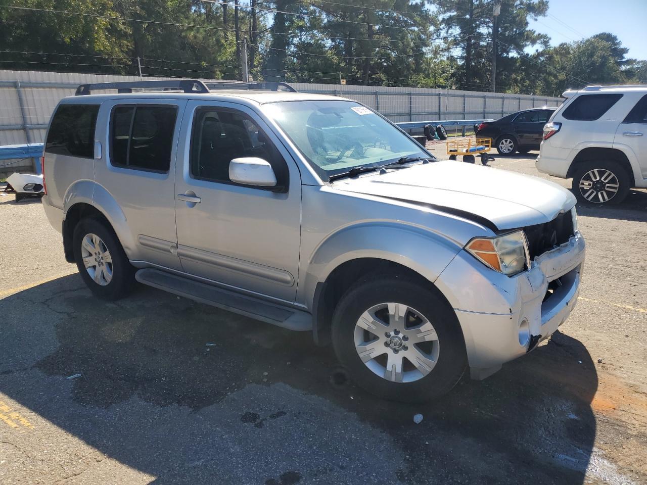 2005 NISSAN PATHFINDER