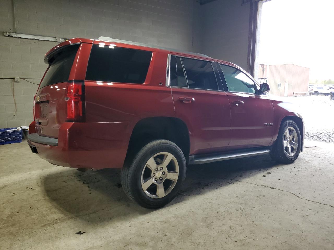 2016 CHEVROLET Tahoe