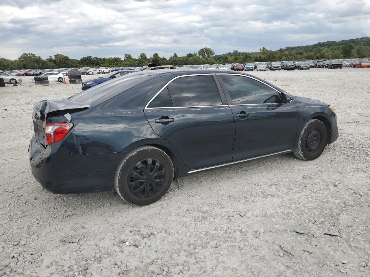 2013 TOYOTA CAMRY
