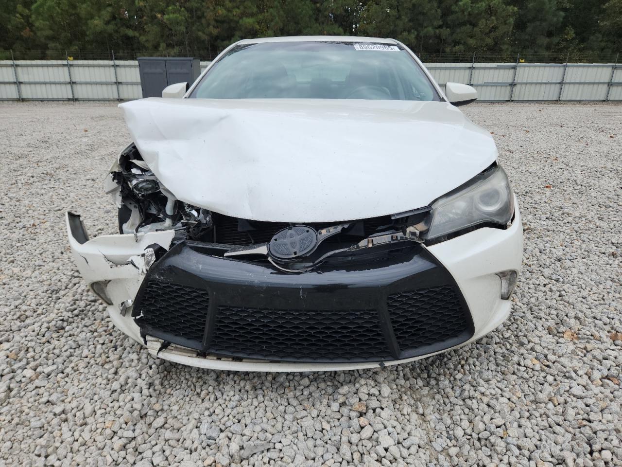2016 TOYOTA CAMRY