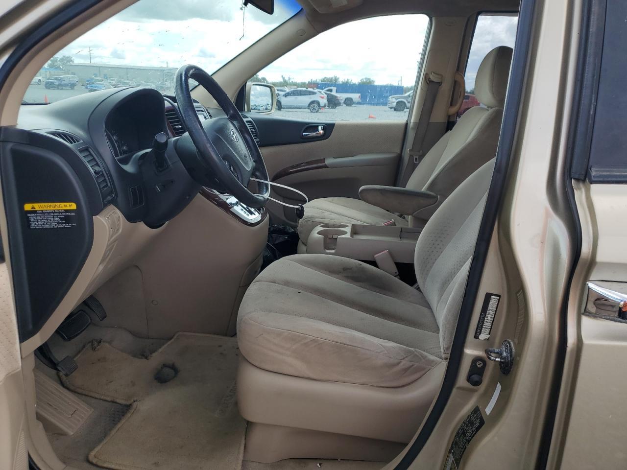 2007 HYUNDAI Entourage