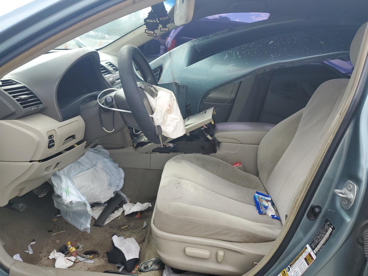 2011 TOYOTA CAMRY