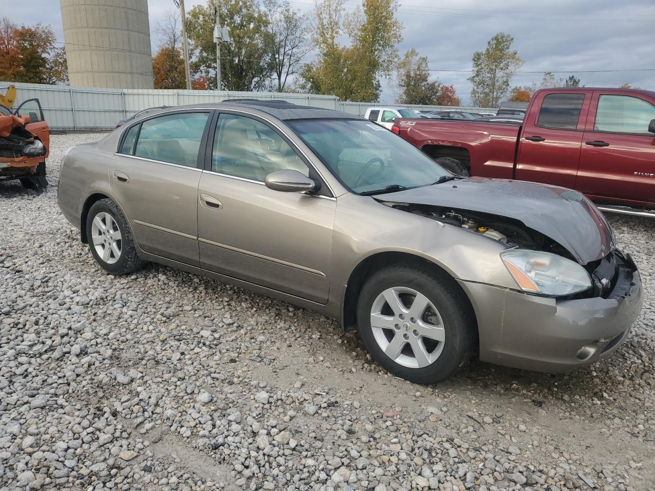 2002 NISSAN ALTIMA