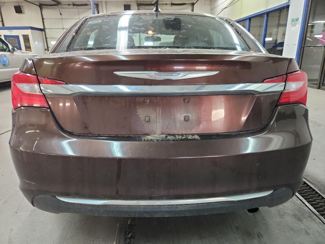 2012 CHRYSLER 200
