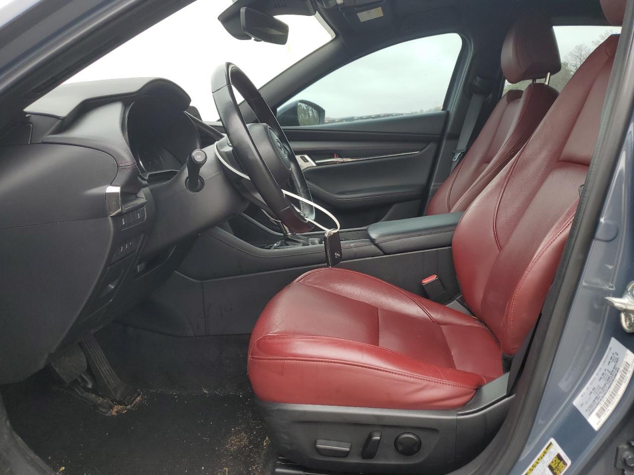 2022 MAZDA 3