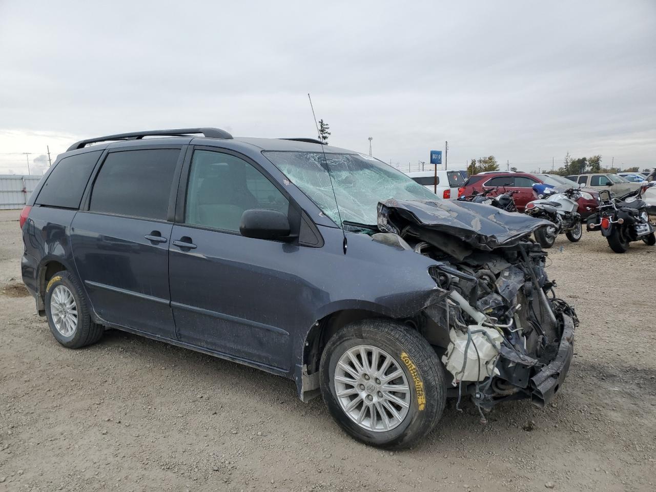 2007 TOYOTA SIENNA