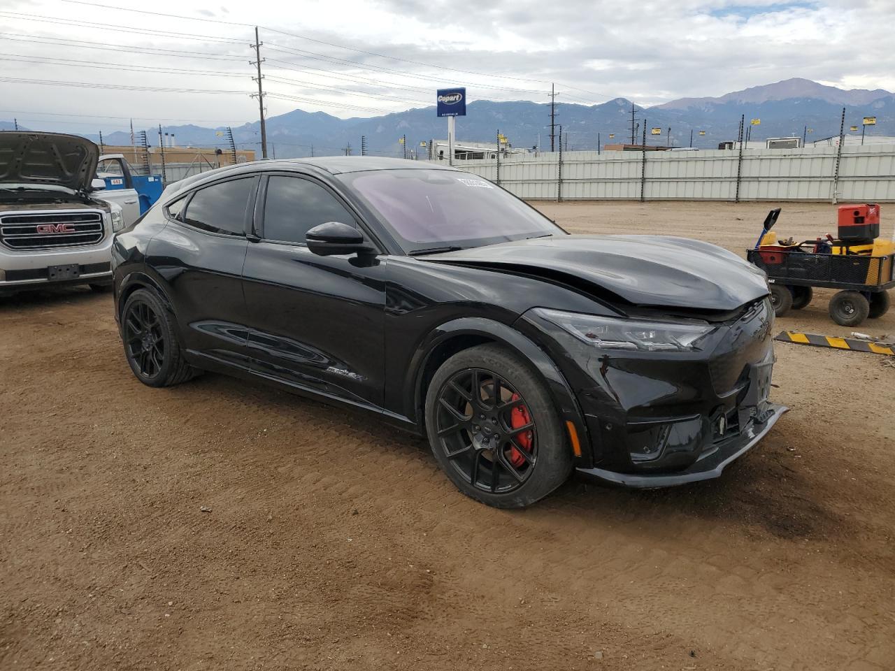 2022 FORD Mustang Mach-E