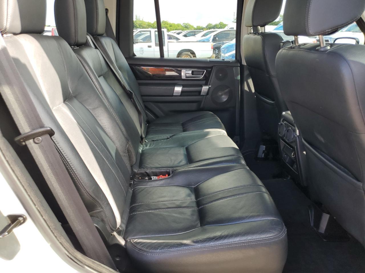 2011 LAND ROVER LR4