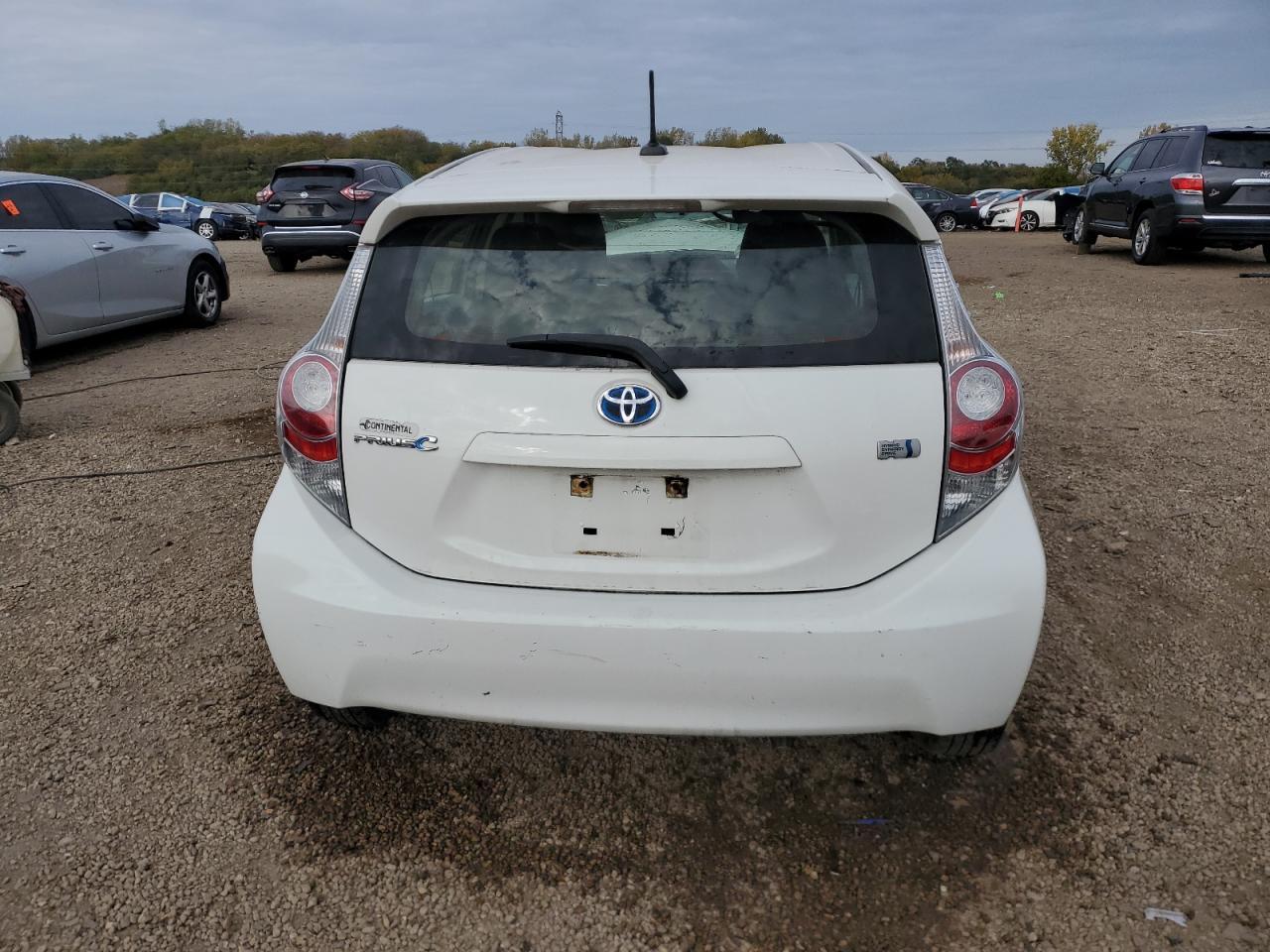2014 TOYOTA Prius c