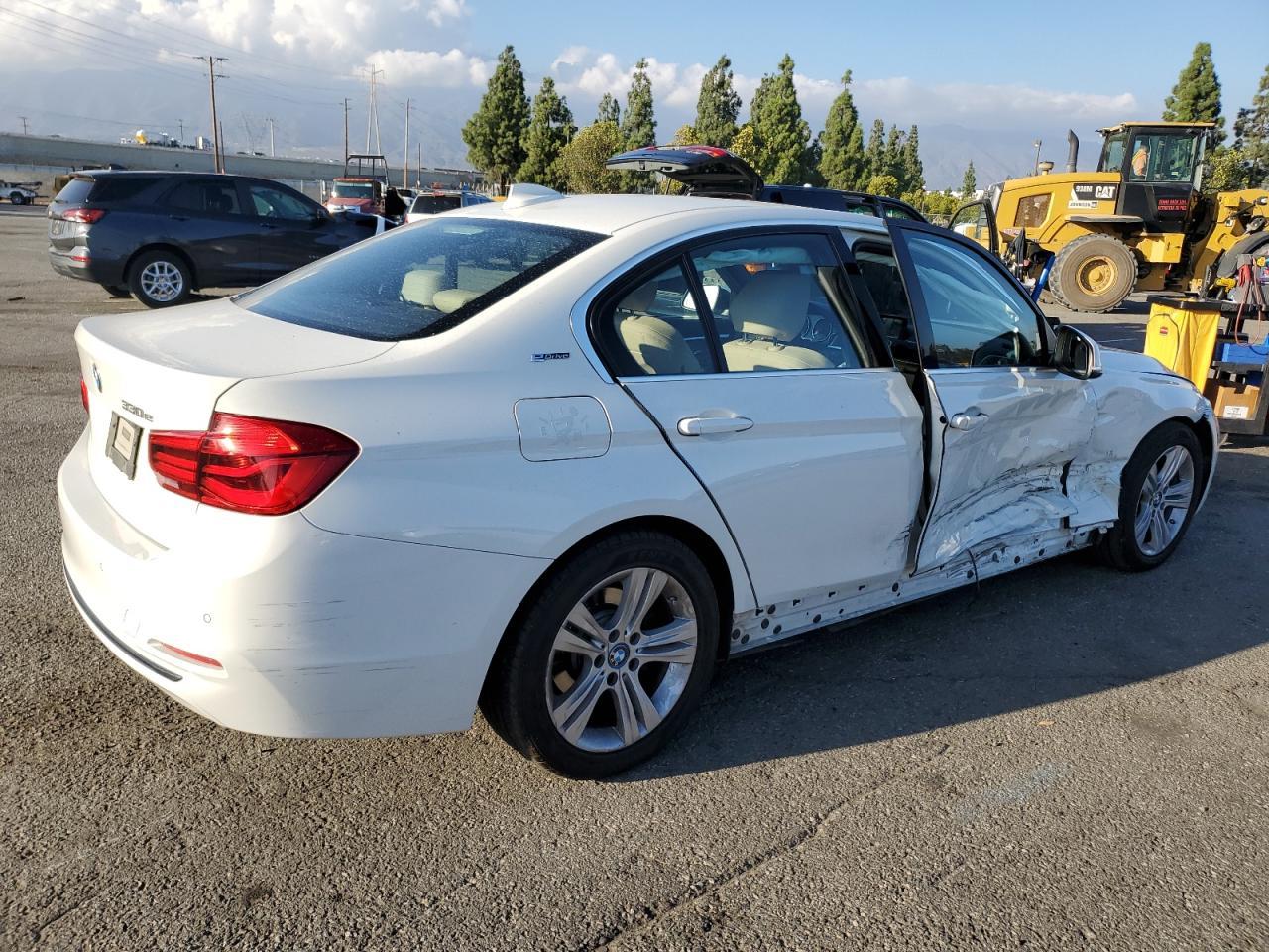 2017 BMW 3 SERIES
