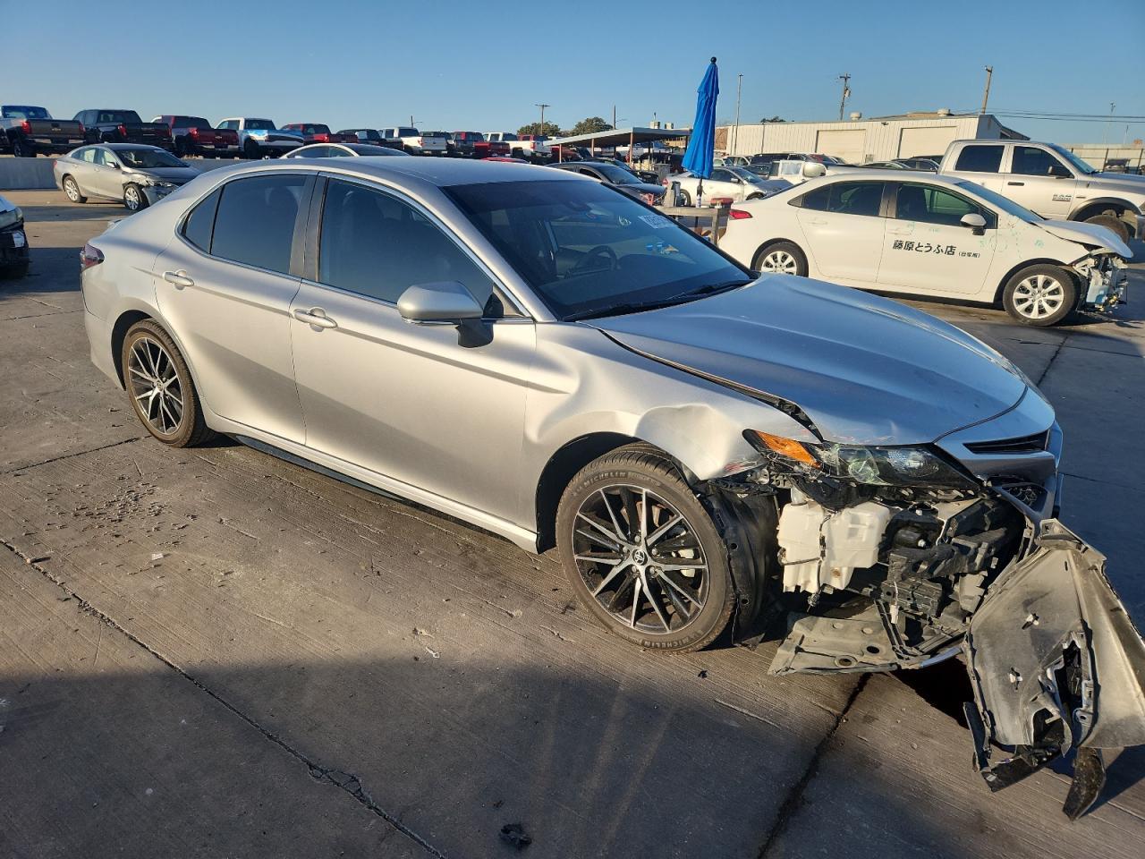 2022 TOYOTA CAMRY