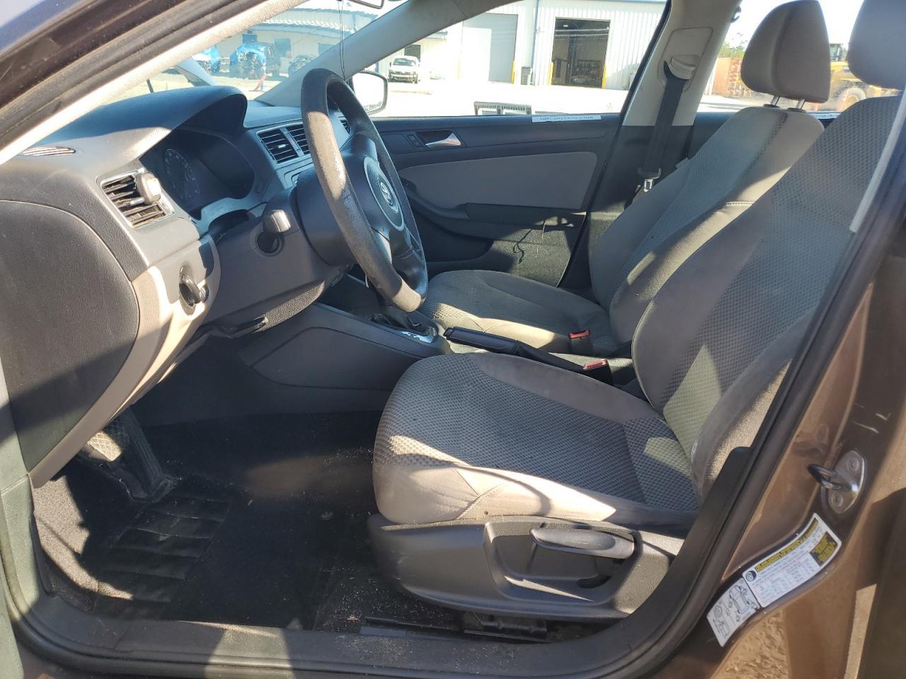 2012 VOLKSWAGEN JETTA
