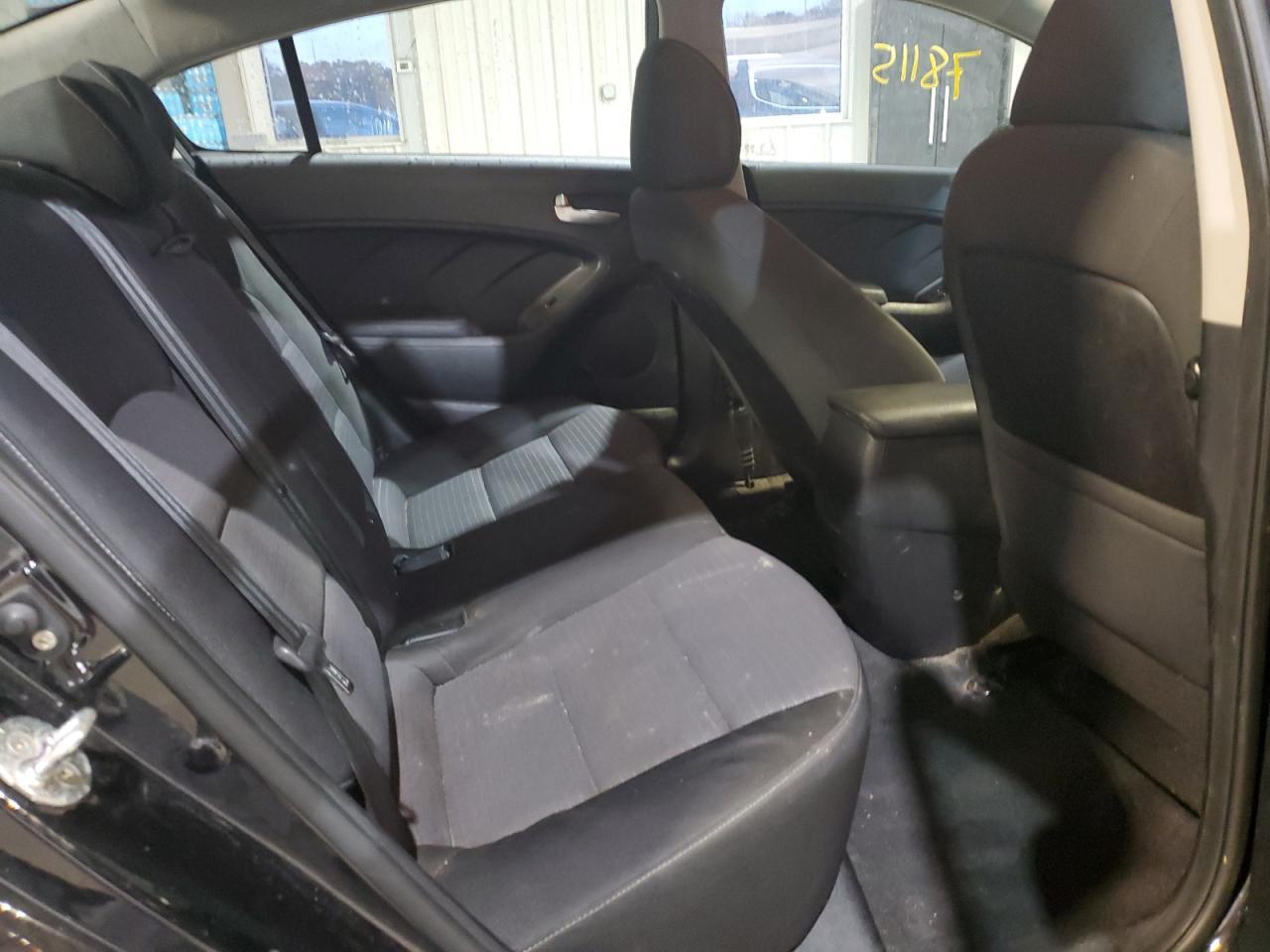 2017 KIA FORTE