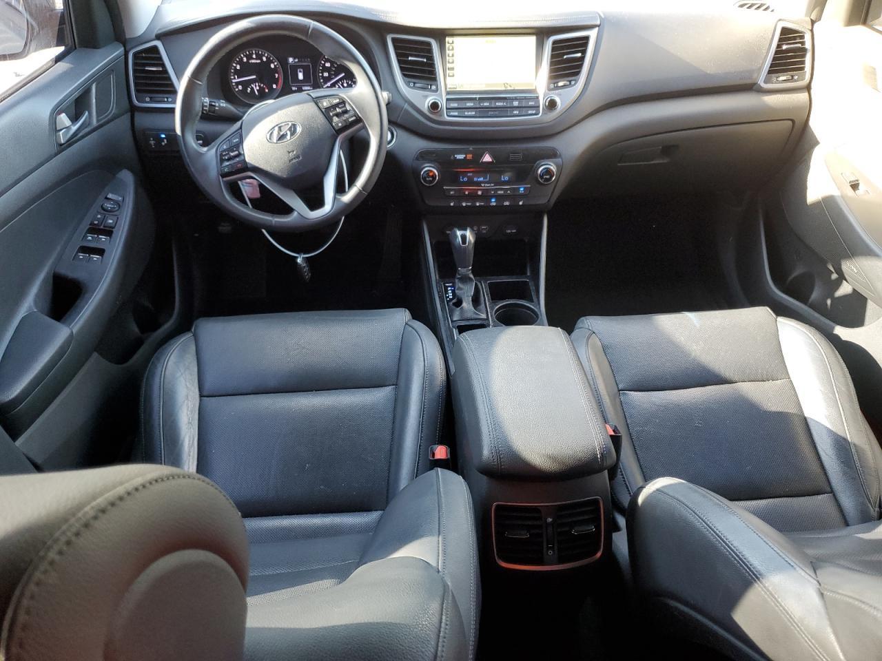 2017 HYUNDAI TUCSON