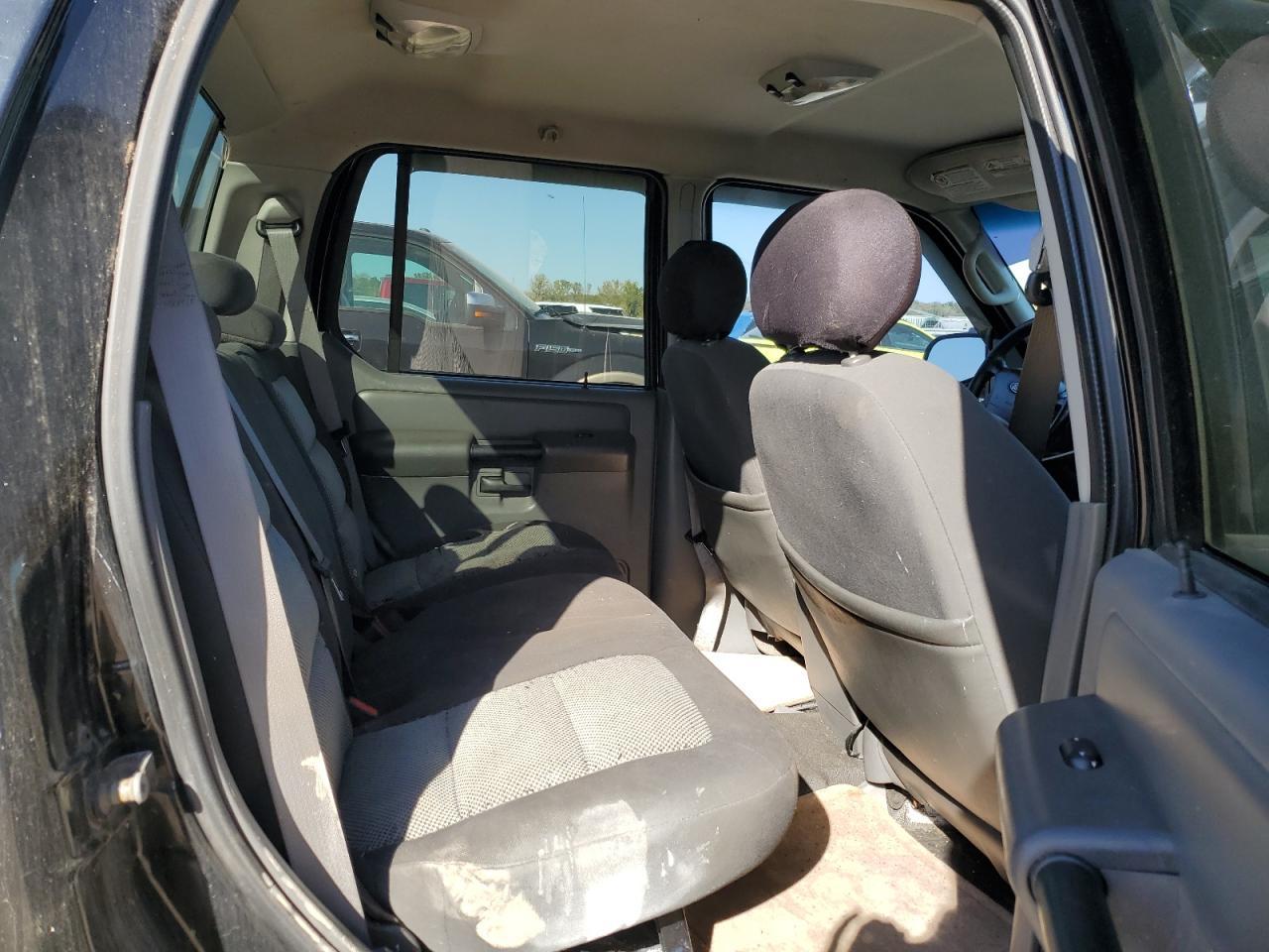 2004 FORD Explorer Sport Trac