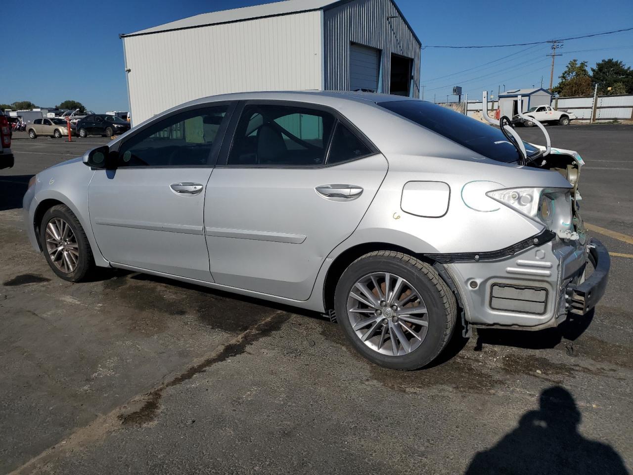 2015 TOYOTA COROLLA