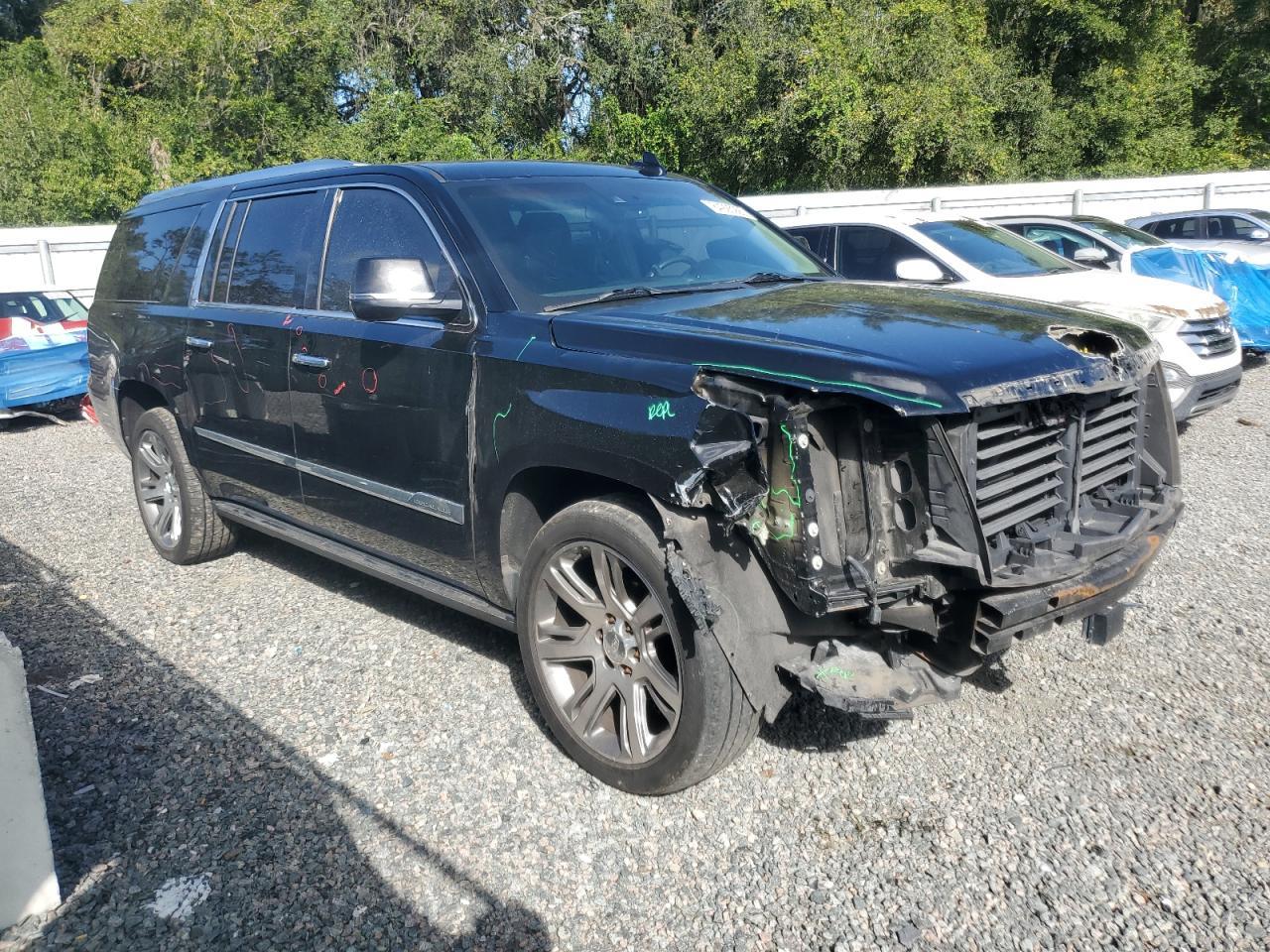 2015 CADILLAC ESCALADE