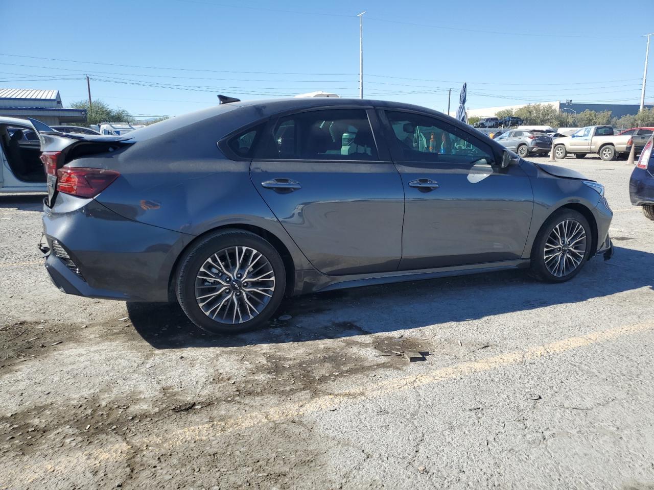 2024 KIA FORTE
