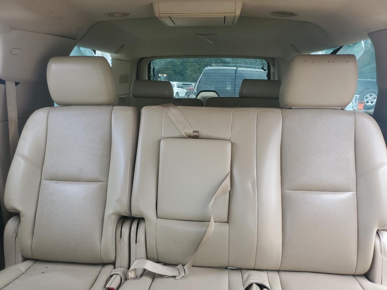 2014 CHEVROLET Suburban