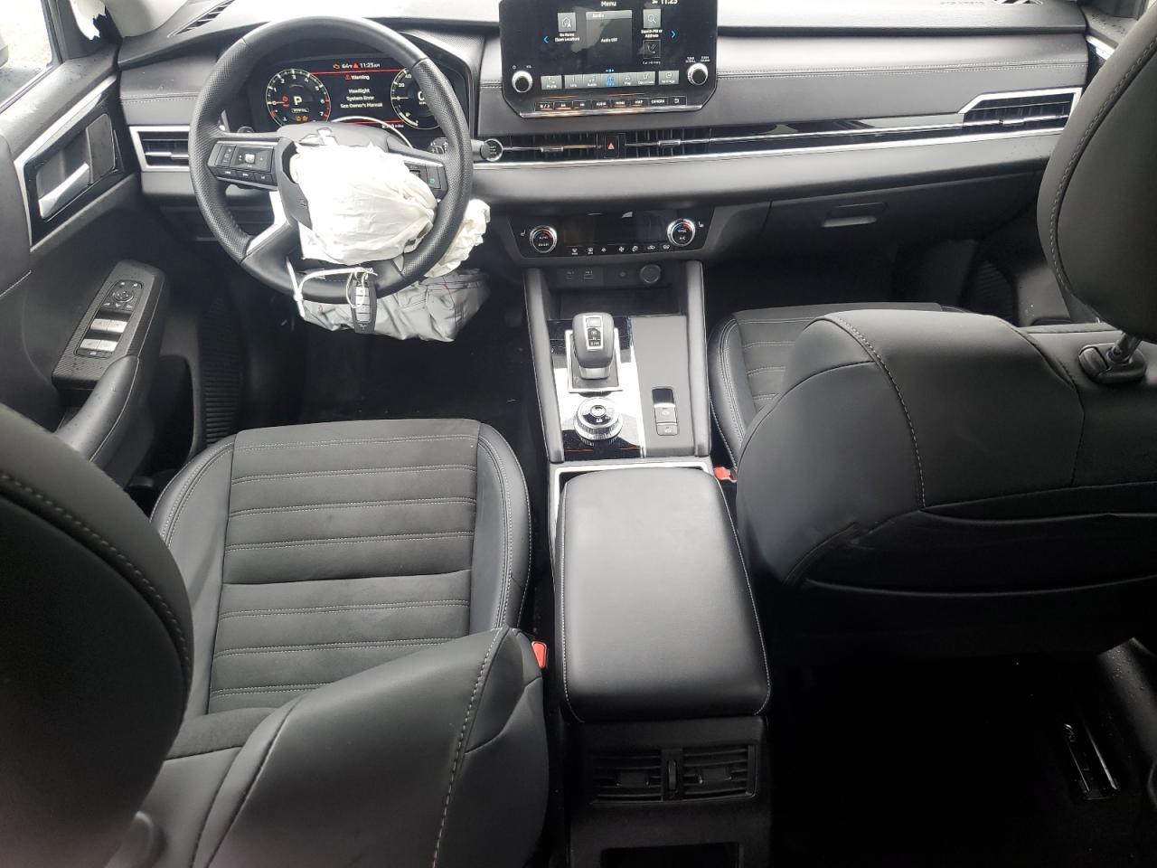 2024 MITSUBISHI outlander
