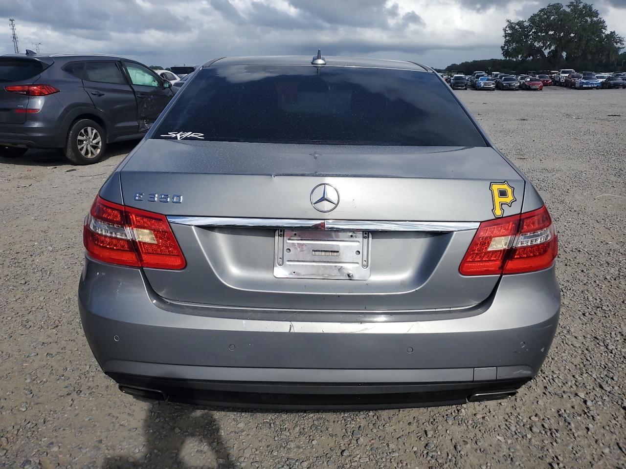 2011 MERCEDES-BENZ E-Class