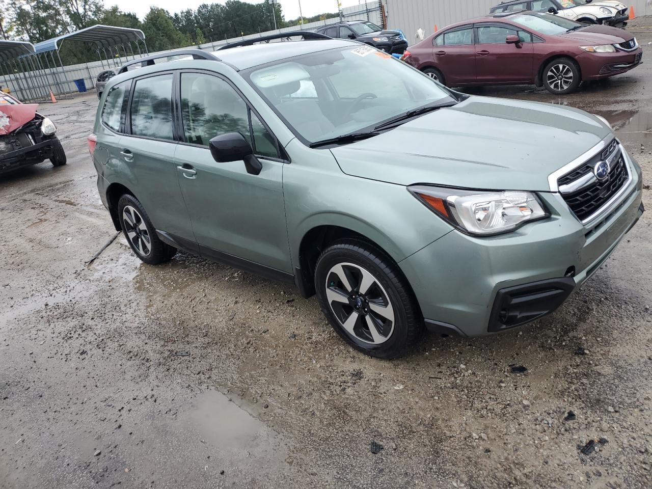 2017 SUBARU FORESTER
