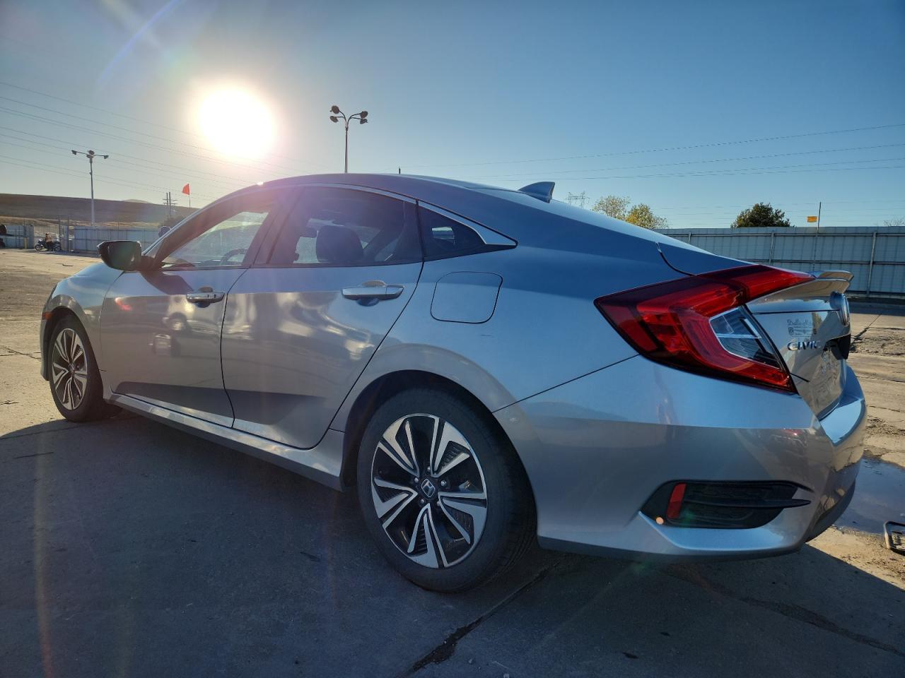 2016 HONDA CIVIC