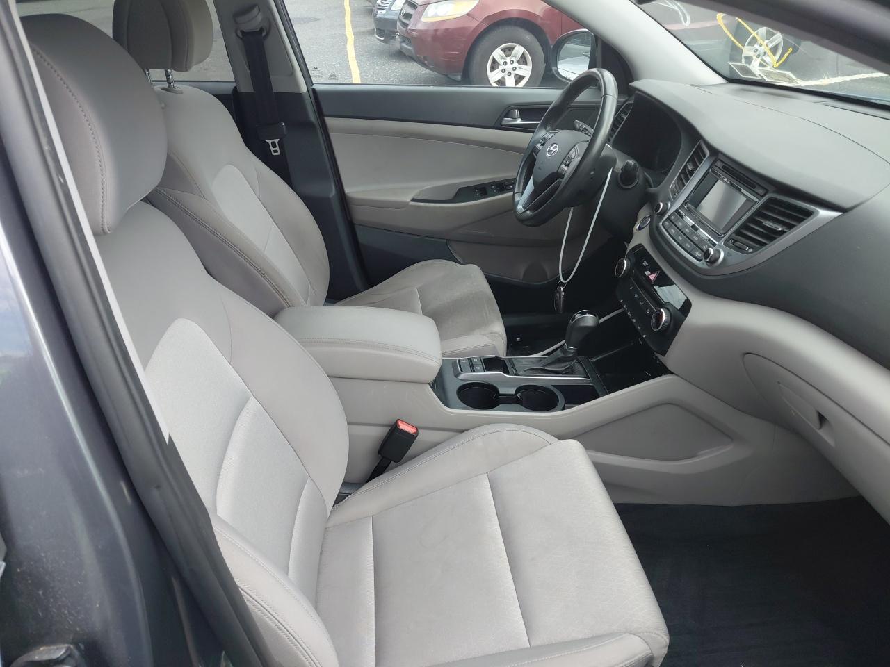 2016 HYUNDAI TUCSON
