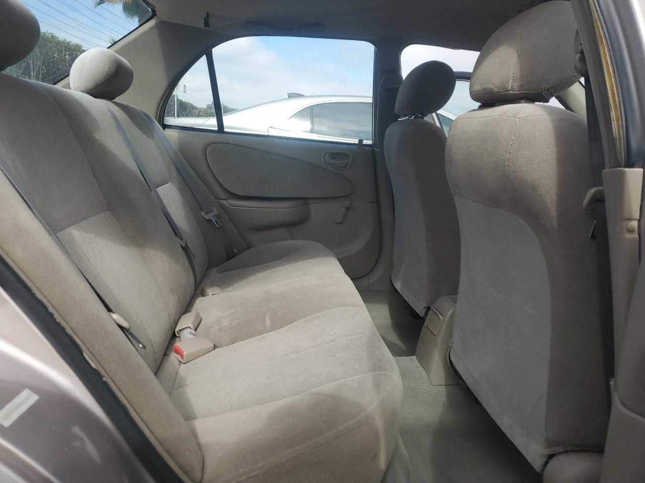 2001 TOYOTA COROLLA