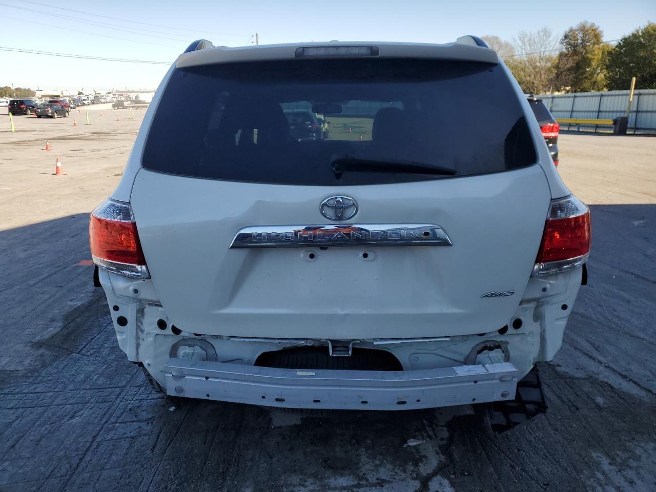 2012 TOYOTA HIGHLANDER