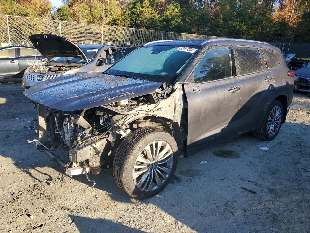 2021 TOYOTA HIGHLANDER