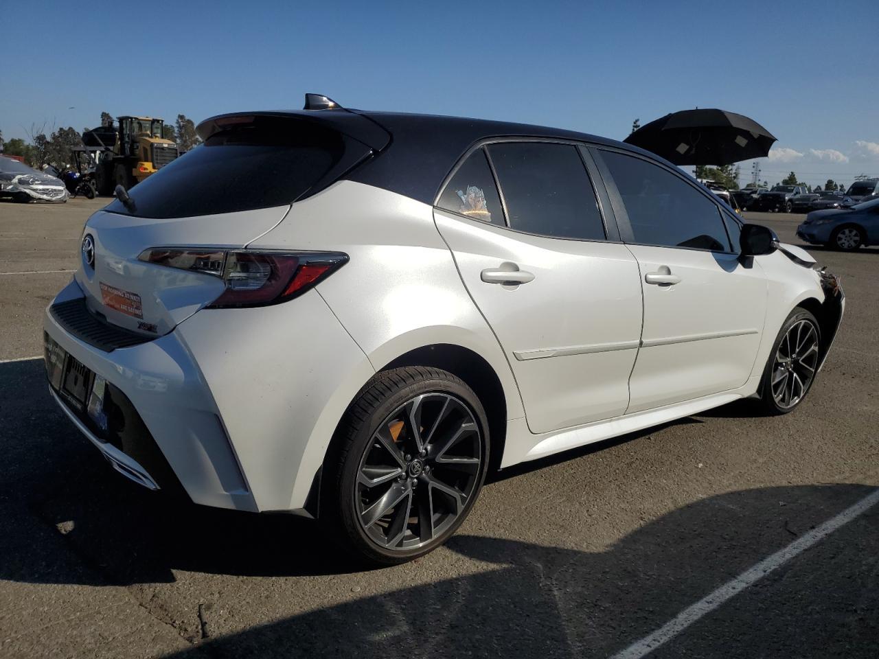 2021 TOYOTA COROLLA