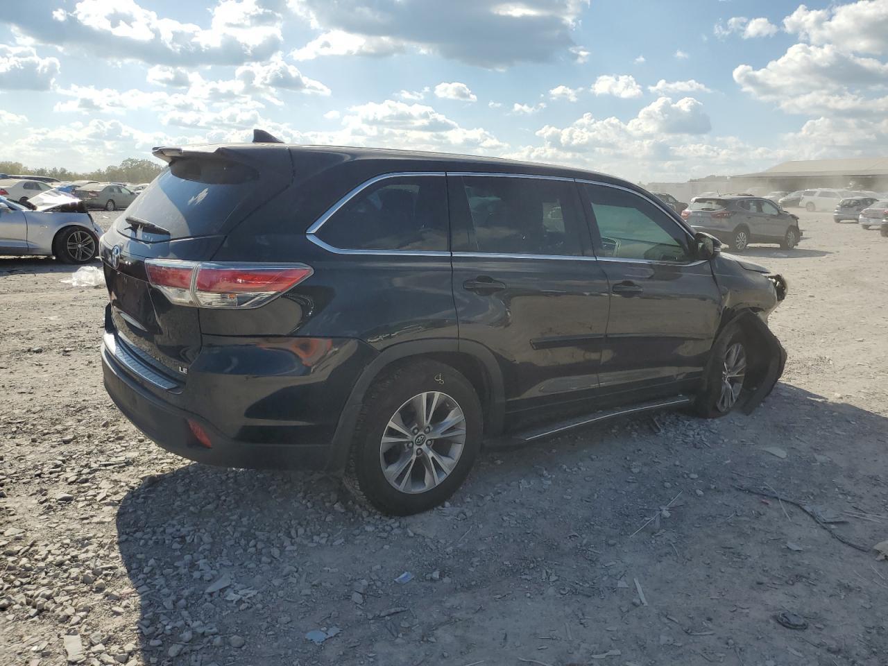 2016 TOYOTA HIGHLANDER