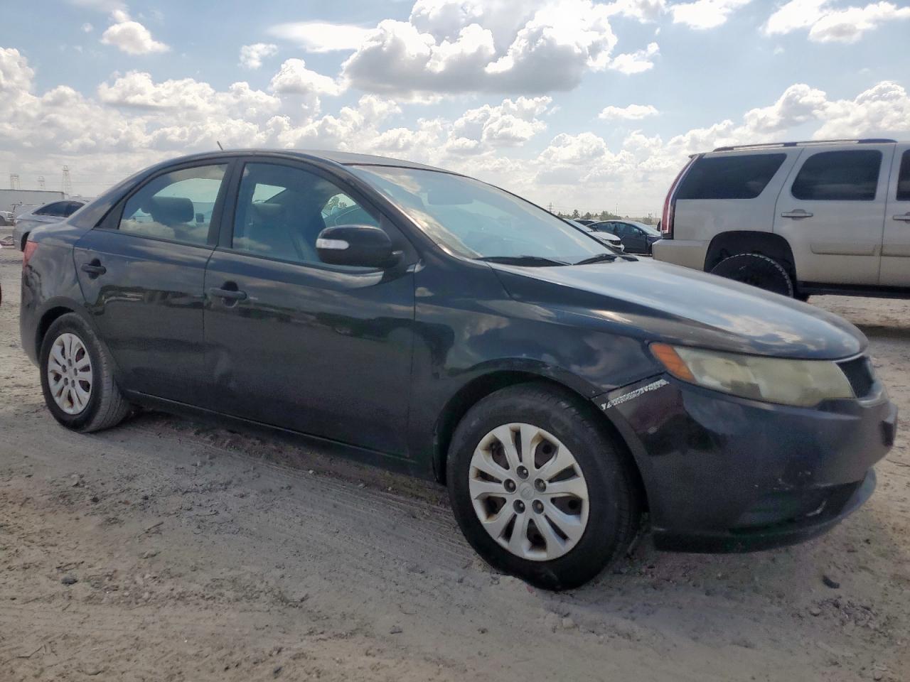 2010 KIA FORTE