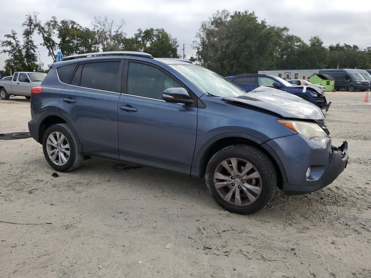 2014 TOYOTA RAV4