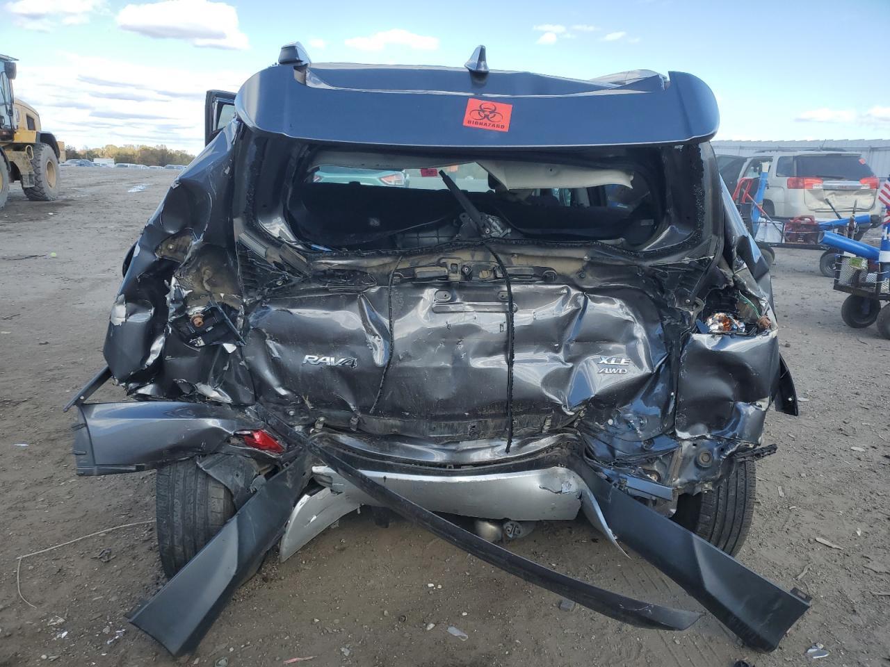 2016 TOYOTA RAV4